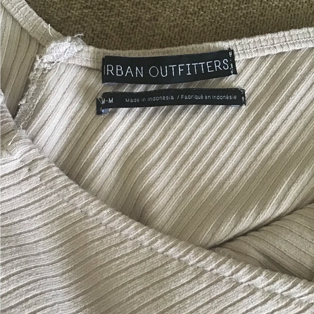URBAN OUTFITTERS DRESS - Picture 7 of 8